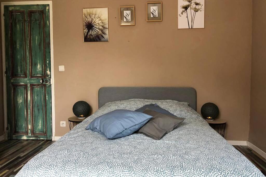 איל-סור-לה-סורג Appart Renove 2 Chambres Avec Clim מראה חיצוני תמונה